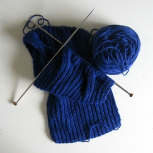 Waves scarf blue in progress by knitbranda