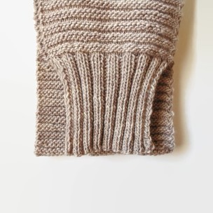 Detail Sweater Scarf Knit inChunky Ecru Wool Made By Branda
